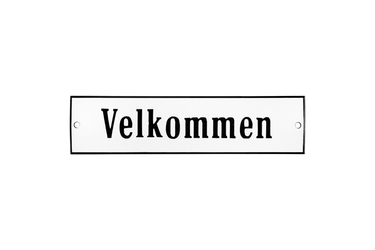 Emaljskylt Velkommen vit - svart 20 x 5 cm modell 4 Emaljskylt Velkommen vit - svart 20 x 5 cm modell 4