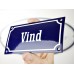 Emaljskylt Vind blå - vit 15 x 7,5 cm modell 11 Emaljskylt Vind blå - vit 15 x 7,5 cm modell 11
